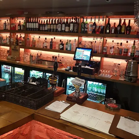 Lil's Bar And Bistro 3* York