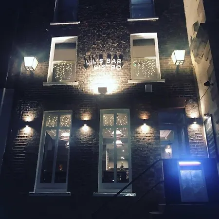Lil's Bar And Bistro Affittacamere York